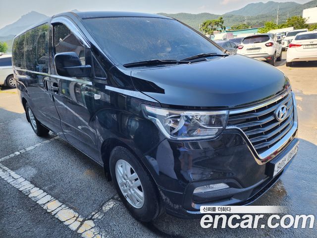 Hyundai Starex Новый Van 5-Seater Smart - фото 0