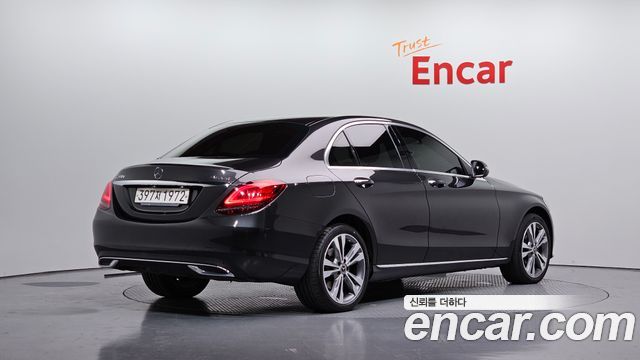 Mercedes-Benz C-Class W205 C220 d 4MATIC - фото 1