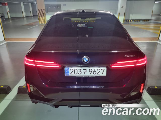 BMW 5-Series G60 520i M Sport - фото 3