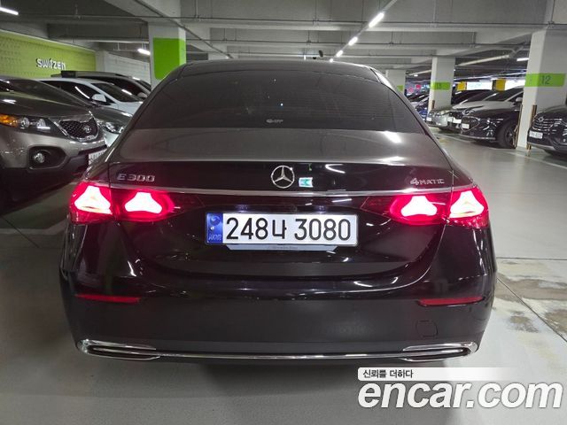 Mercedes-Benz E-Class W214 E300 4MATIC Exclusive - фото 2