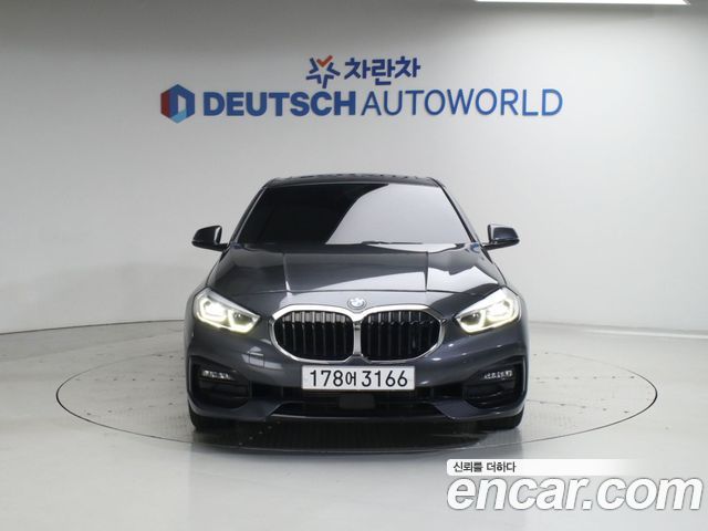 BMW 1-Series F40 118d Sport - фото 2