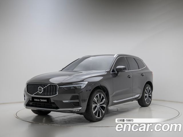 Volvo XC60 2-го поколения B6 Ultra Bright - фото 0