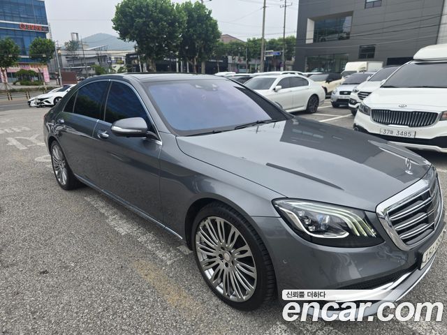 Mercedes-Benz S-Class W222 S560L 4MATIC - фото 1