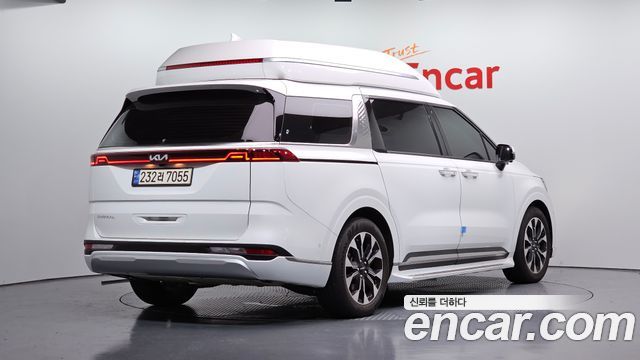 Kia Carnival 4-го поколения Gasoline 9-Seater Hi-Limousine Signature - фото 1