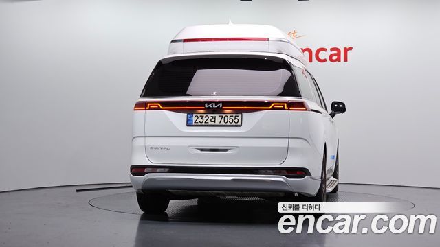 Kia Carnival 4-го поколения Gasoline 9-Seater Hi-Limousine Signature - фото 3