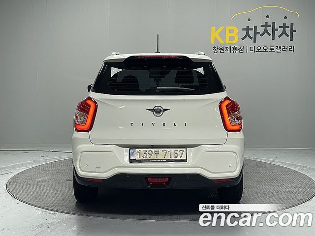 SsangYong Tivoli 1.5 A3 2WD - фото 3
