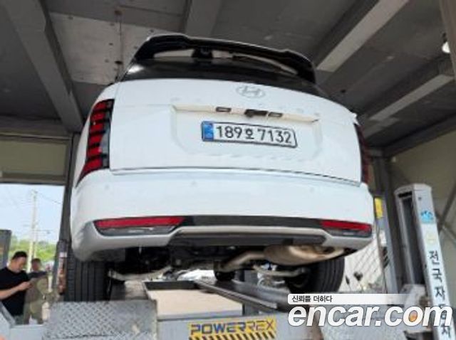 Hyundai Palisade LX3 HEV 2.5T 2WD 9-Seater Calligraphy - фото 1