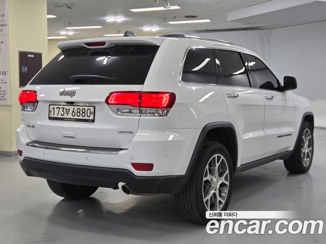 Jeep Cherokee 3.6 Limited WK2 - фото 1