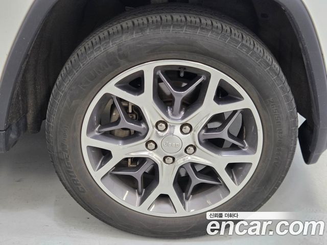 Jeep Cherokee 3.6 Limited WK2 - фото 4