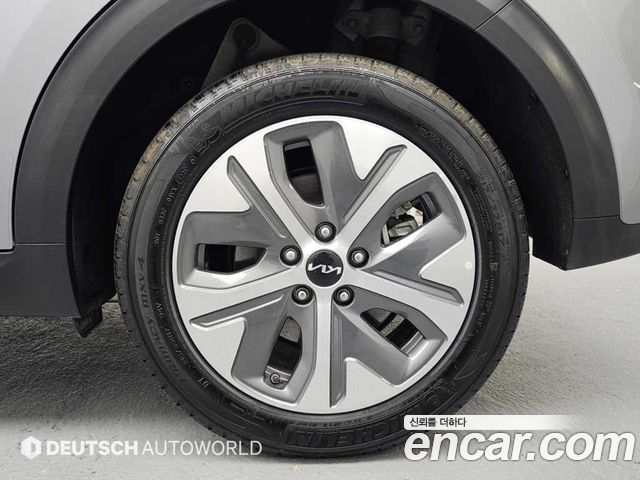 Kia Niro EV Noblesse - фото 4