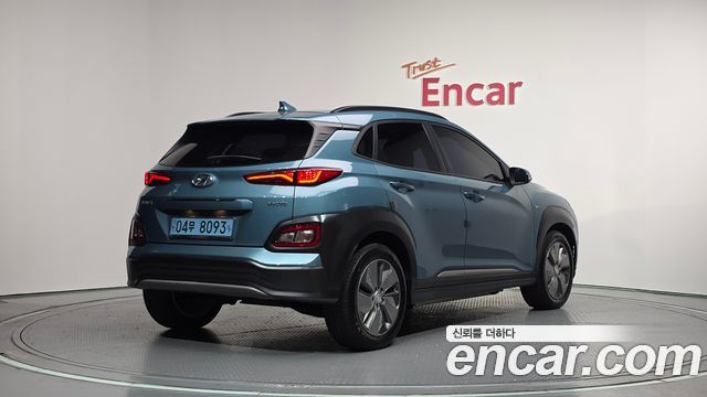 Hyundai Kona Modren - фото 1