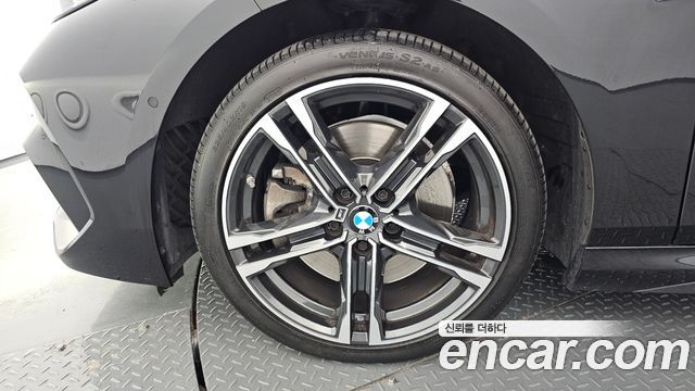 BMW 2-Series F44 220i M Sports - фото 4