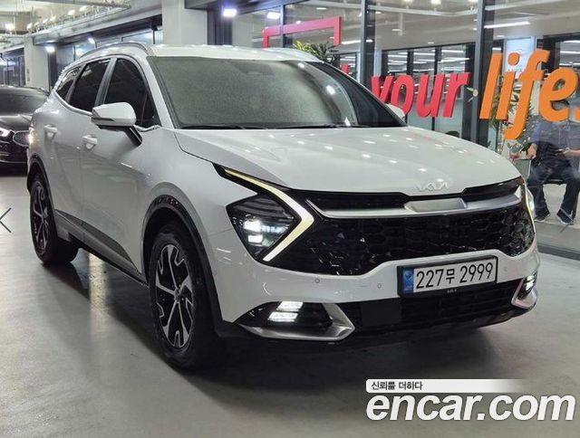 Kia Sportage 5-го поколения, гибрид Signature 2WD - фото 0