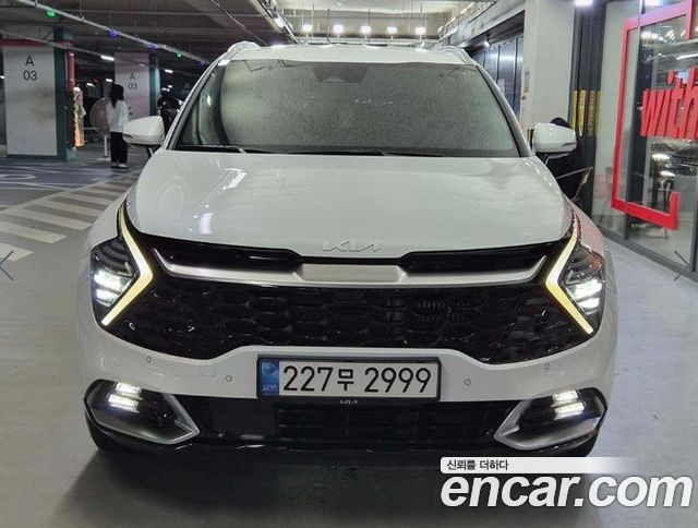 Kia Sportage 5-го поколения, гибрид Signature 2WD - фото 1