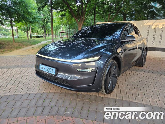 Tesla Model Y RWD - фото 0