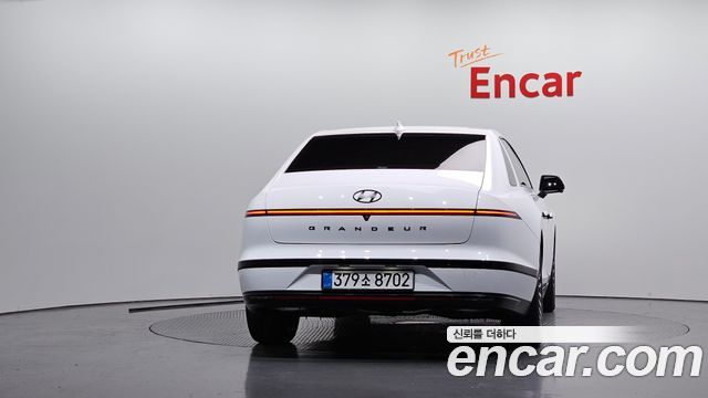 Hyundai Grandeur GN7 2,5 Gasoline 2WD Honors - фото 3