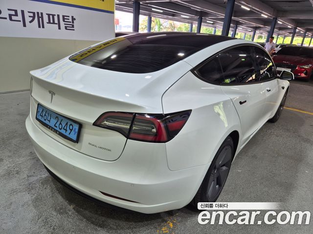 Tesla Model 3 Long Range AWD - фото 4
