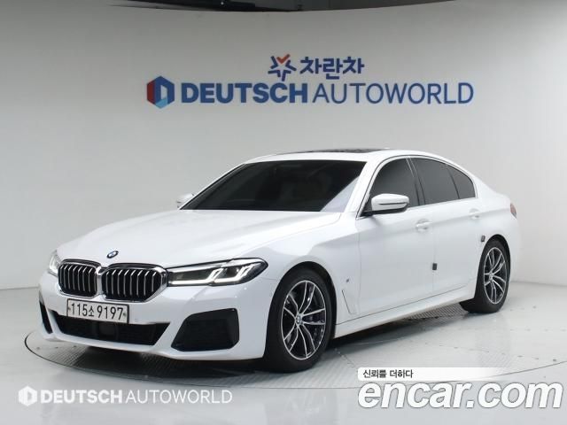 BMW 5-Series G30 520i M Sport - фото 0