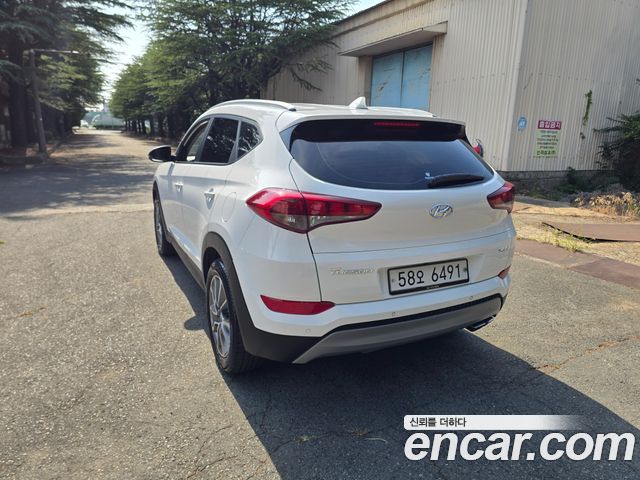 Hyundai Tucson Совершенно новый Diesel 2.0 2WD Modern - фото 3
