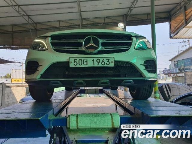 Mercedes-Benz GLC-Class X253 GLC350e 4MATIC AMG Line - фото 0