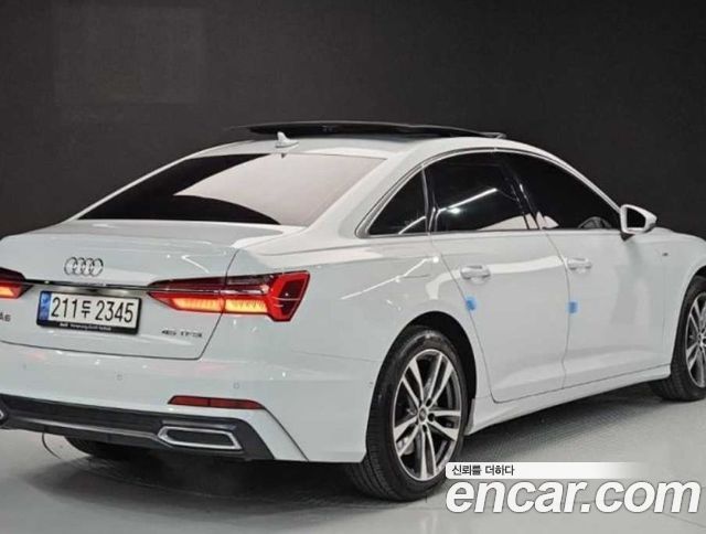 Audi A6 C8 45 TFSI Premium - фото 3