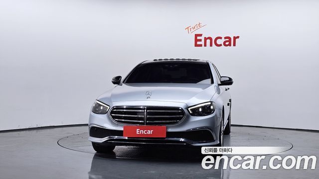 Mercedes-Benz E-Class W213 E220d 4MATIC Exclusive - фото 2