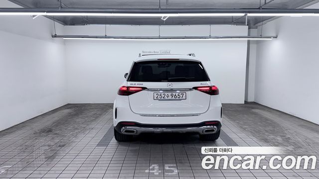 Mercedes-Benz GLE-Class W167 GLE450 4MATIC - фото 3