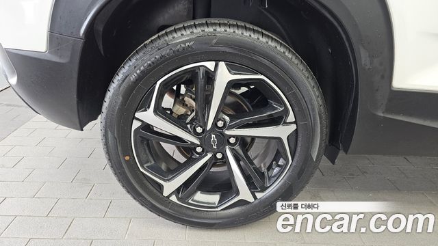 Chevrolet (GM Daewoo) Trailblazer 1.3 Turbo 4WD RS - фото 4