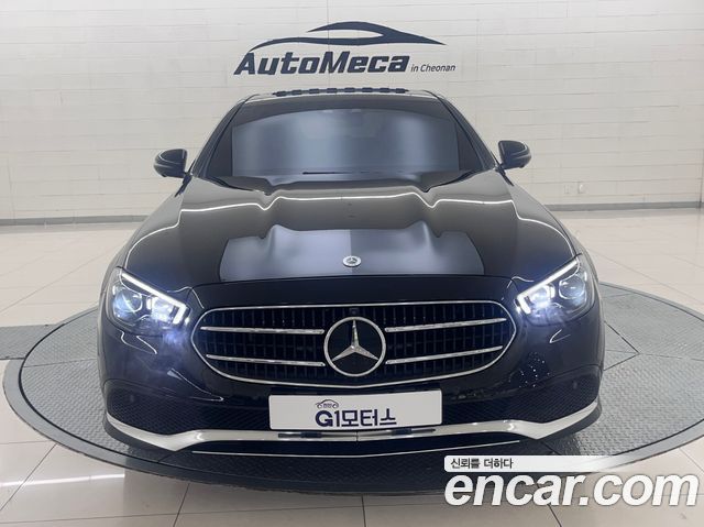 Mercedes-Benz E-Class W213 E350 4MATIC Avantgarde - фото 0
