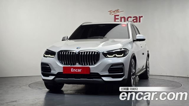 BMW X5 G05 xDrive 30d xLine - фото 2