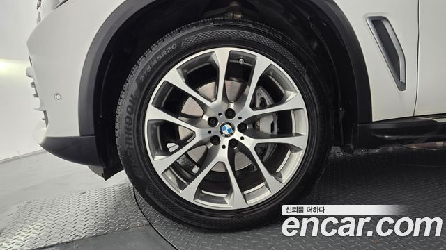 BMW X5 G05 xDrive 30d xLine - фото 4