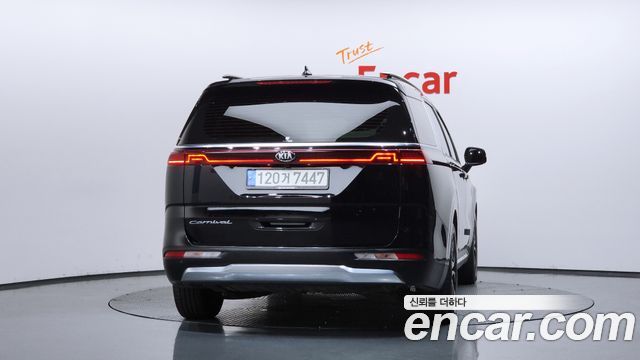 Kia Carnival 4-го поколения 9-Seater Noblesse - фото 3