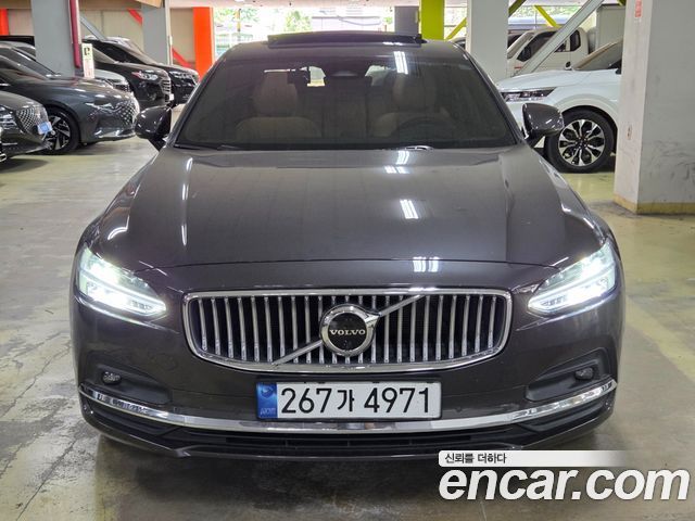 Volvo S90 B6 AWD Ultimate Bright - фото 1