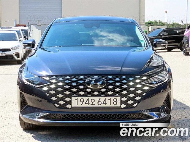 Hyundai Grandeur Новый IG, гибрид Exclusive - фото 0