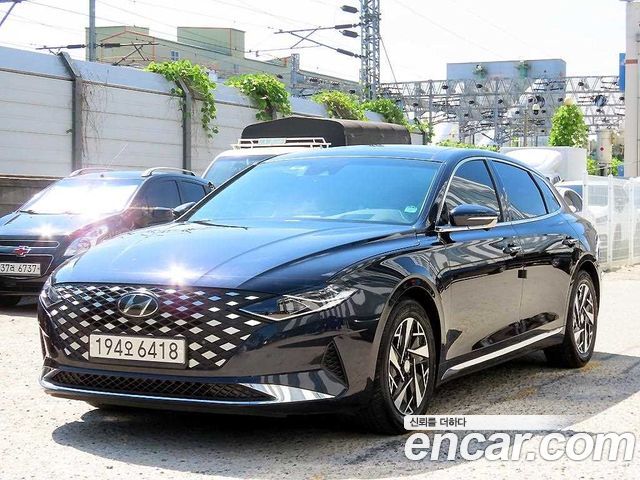 Hyundai Grandeur Новый IG, гибрид Exclusive - фото 1