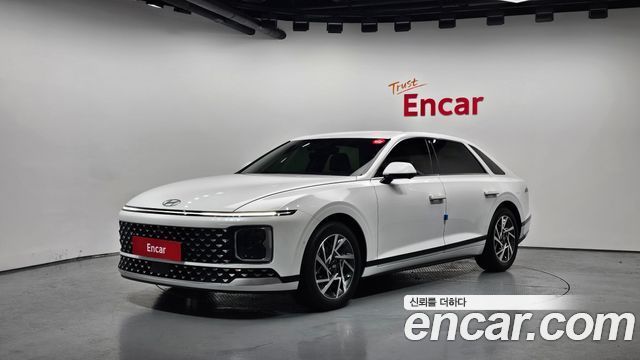 Hyundai Grandeur GN7, гибрид Premium - фото 0