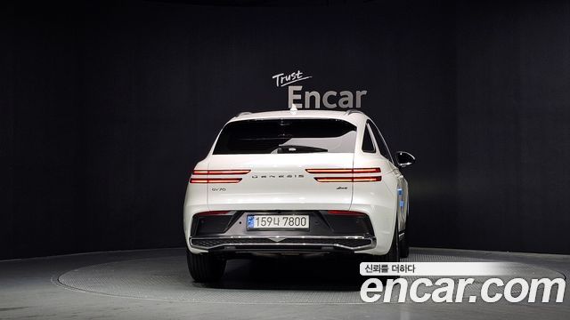 Genesis GV70 2.5T Gasoline AWD - фото 3