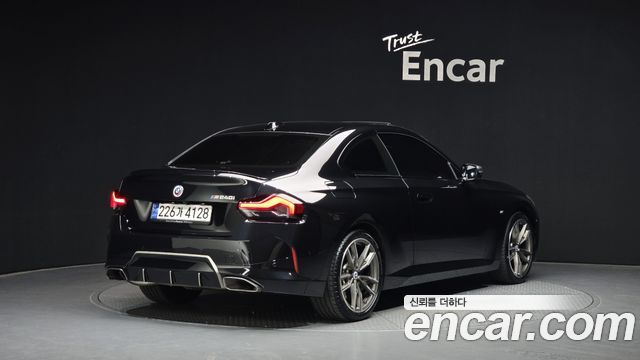 BMW 2-Series G42 M240i xDrive Coupe - фото 1