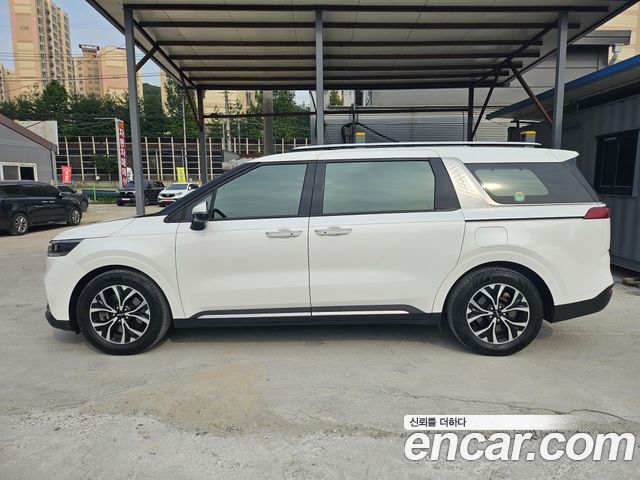 Kia Carnival 4-го поколения 9-Seater Signature - фото 2