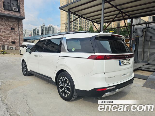 Kia Carnival 4-го поколения 9-Seater Signature - фото 3