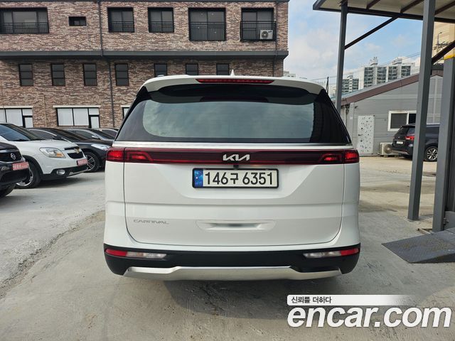 Kia Carnival 4-го поколения 9-Seater Signature - фото 4