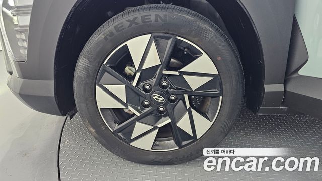 Hyundai Kona SX2 Gasoline 1.6 Turbo 2WD Modern - фото 4