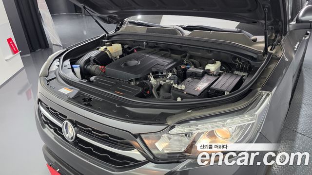 SsangYong Rexton Sports Diesel 2.2 4WD Prestige - фото 4