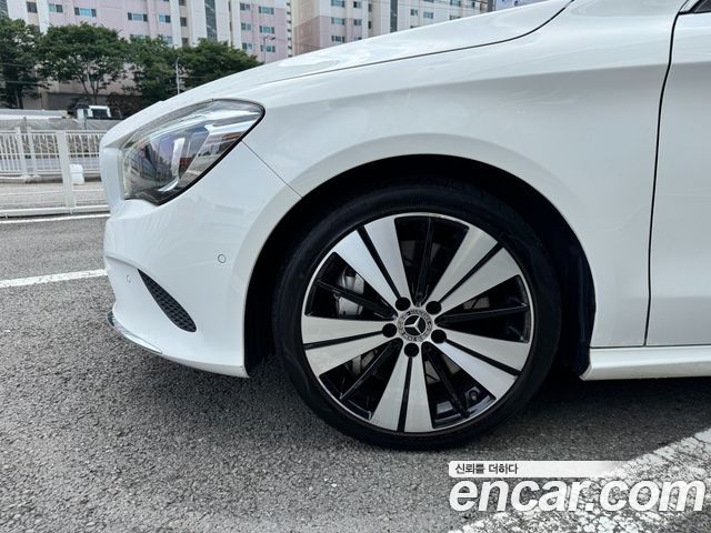 Mercedes-Benz CLA-Class C117 CLA250 4MATIC - фото 4