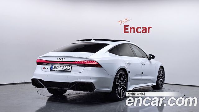 Audi A7 55 TFSI Quattro Premium - фото 1
