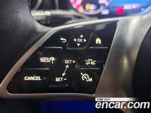 Mercedes-Benz C-Class W206 C200 Avantgarde - фото 4