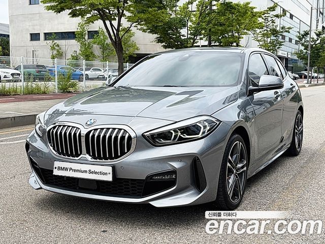 BMW 1-Series F40 120i M Sports - фото 0