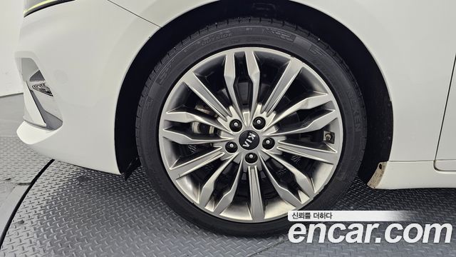Kia K7 Premier 2.5 GDI X Edition - фото 3