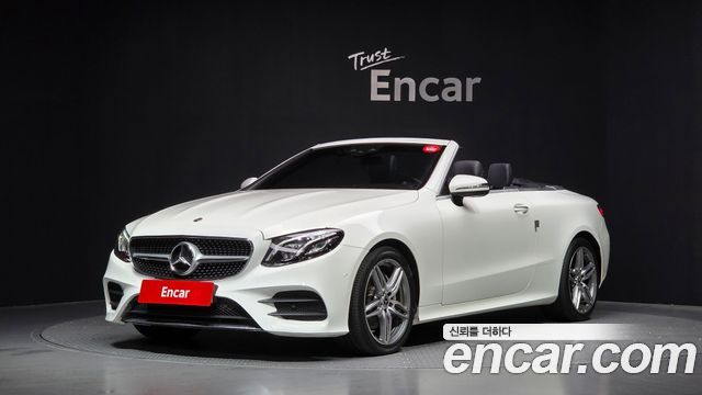Mercedes-Benz E-Class W213 E220d Cabriolet - фото 0