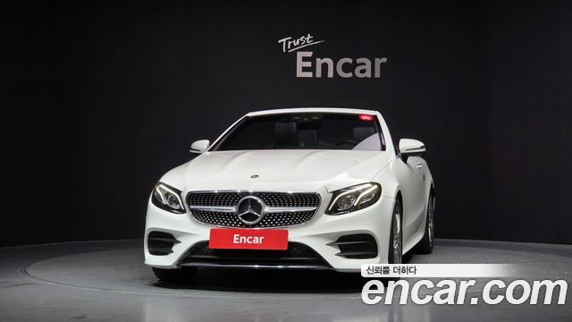 Mercedes-Benz E-Class W213 E220d Cabriolet - фото 2